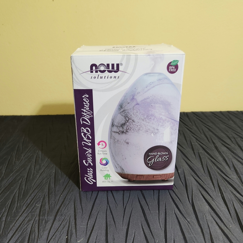 Now Solutions Hand Blown Glass Swirl USB Diffuser - Lavender